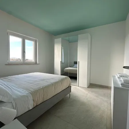 Bed&bikerome Galeria Antica Apartment